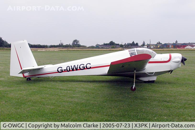 G-OWGC, 1977 Slingsby T-61F Venture T2 C/N 1875, Slingsby T61F Venture T MK2 at The Wolds Gliding Club, Pocklington Airfield, UK in 2005. Previously XZ555.