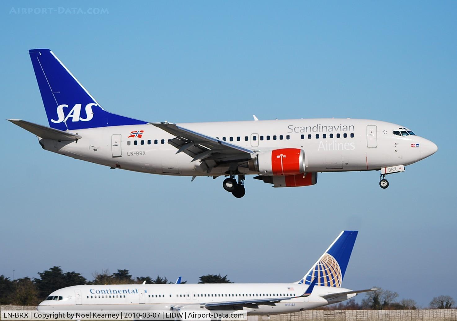 LN-BRX, 1993 Boeing 737-505 C/N 25797, Landing Rwy 10