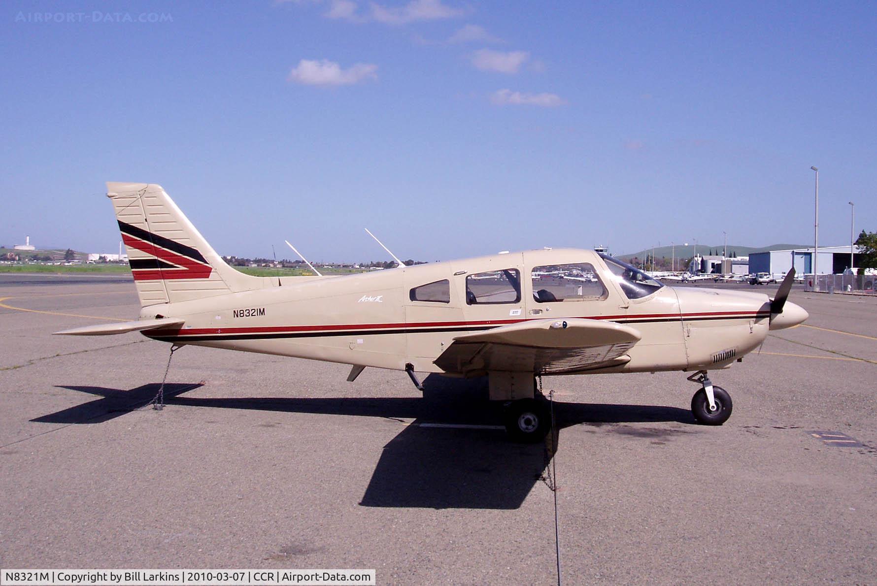 N8321M, 1980 Piper PA-28-181 C/N 28-8190137, Visitor