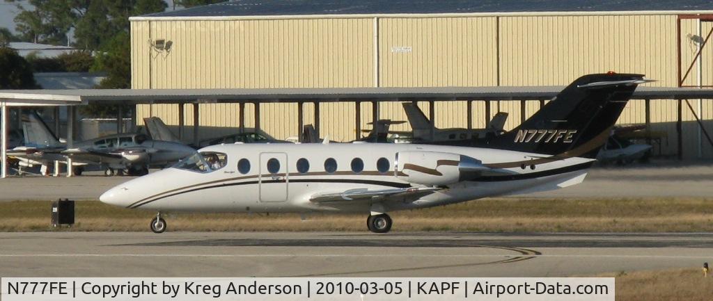 N777FE, Beech 400 Beechjet C/N RJ-30, Departing runway 32