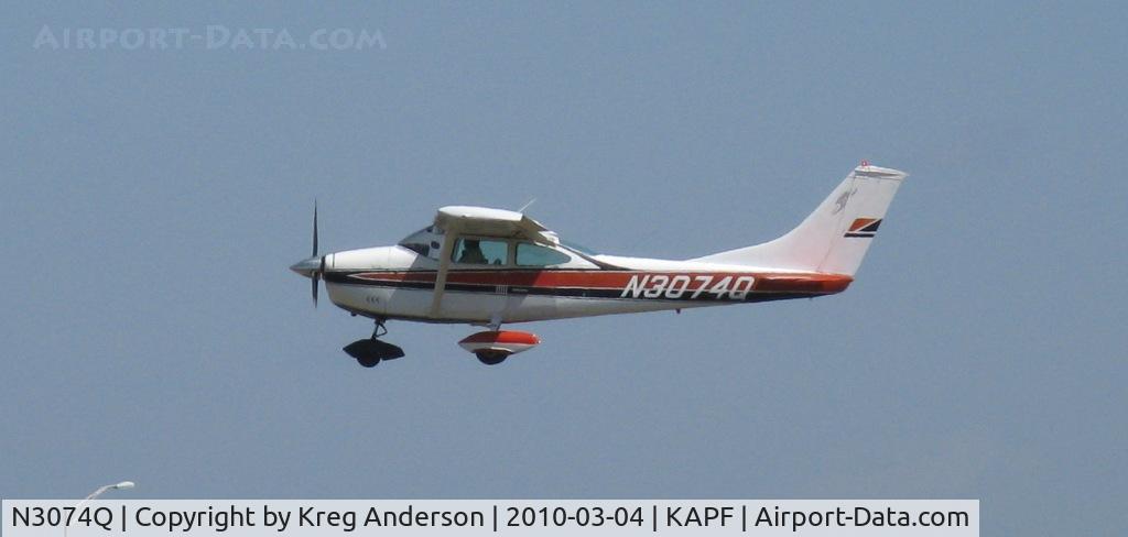 N3074Q, 1967 Cessna 182K Skylane C/N 18258074, Arriving on runway 32