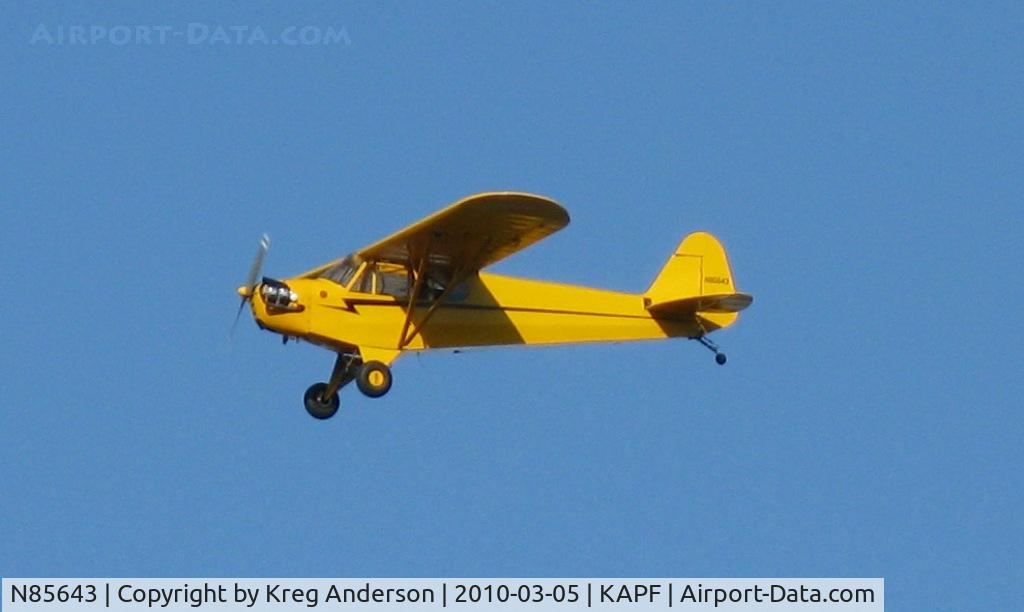 N85643, 1993 Wag-Aero CUBy Sport Trainer C/N 2046, Arriving on runway 32