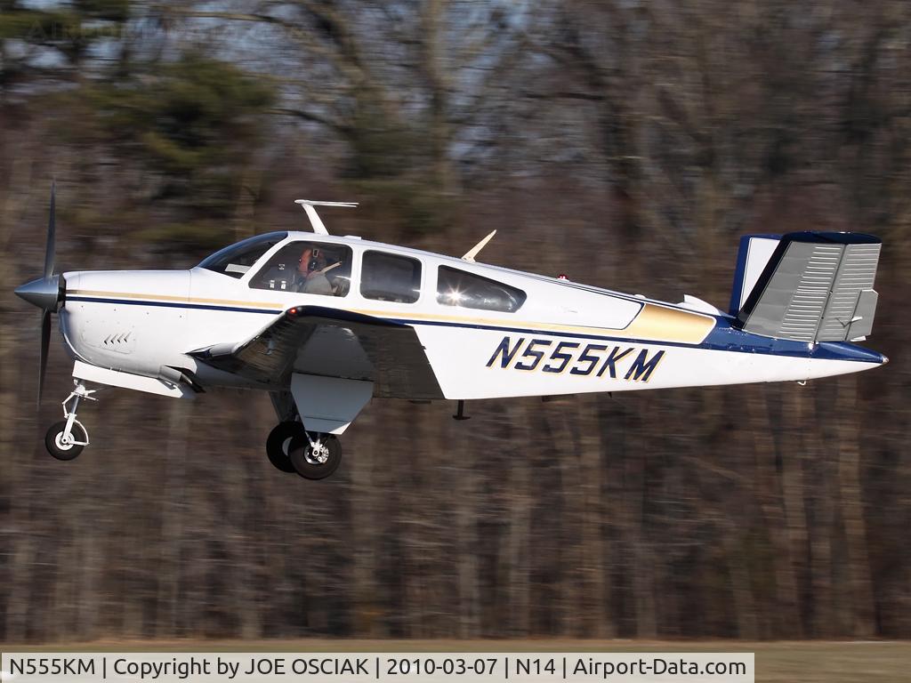 N555KM, 1966 Beech V35 Bonanza C/N D-8361, Leaving N14