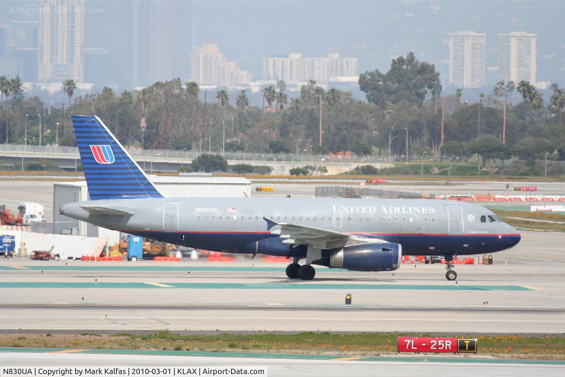 N830UA, 2000 Airbus A319-131 C/N 1243, United Airlines Airbus A319-131, N830UA, UAL858 arriving from KSFO on taxiway Charlie KLAX.