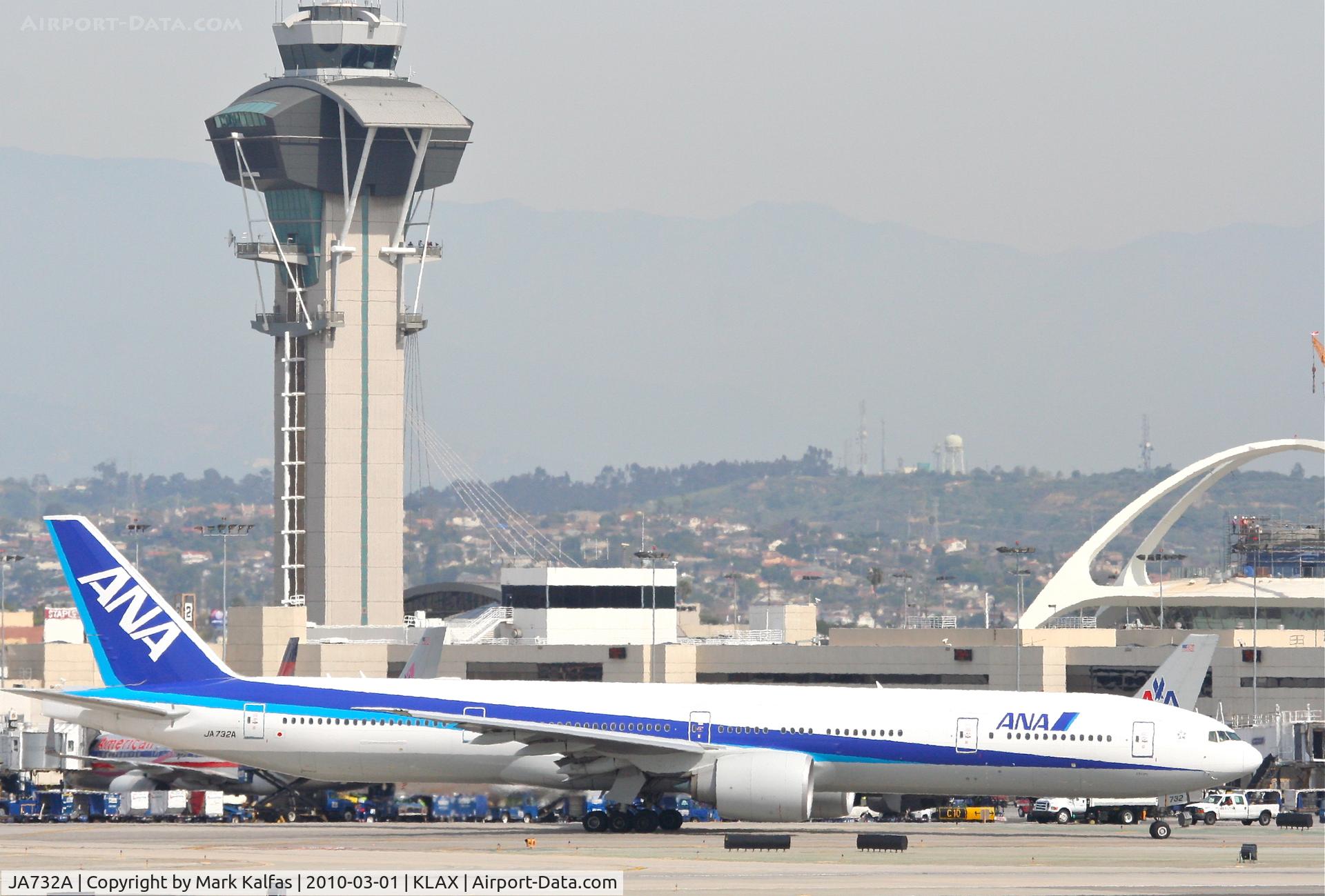 JA732A, 2005 Boeing 777-381/ER C/N 27038, ANA Boeing 777-381 (ER), JA732A, ANA5 taxiing on Bravo for a trip to RJAA (Narita Int'l).