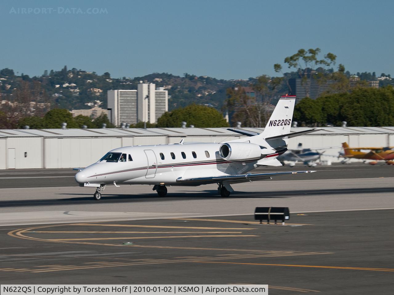 N622QS, 2002 Cessna 560XL Citation Excel C/N 560-5286, N622QS departing from RWY 21