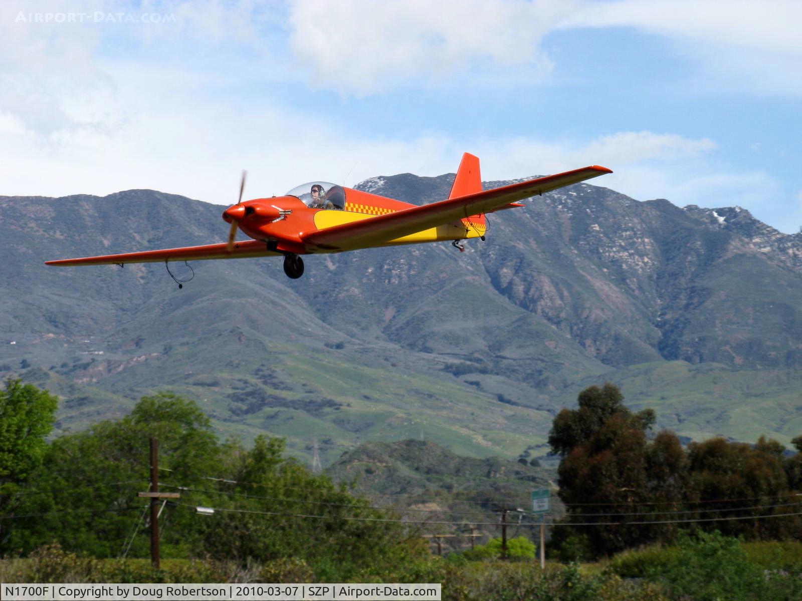 N1700F, 1967 Sportavia-Putzer Fournier RF-4D C/N 4054, 1967 Sportavia-Putzer FOURNIER R.F.4.D motor-glider, Rectimo (VW) 4AR 1200 modified to 1,400 c.c. 40 Hp, on final Rwy 22