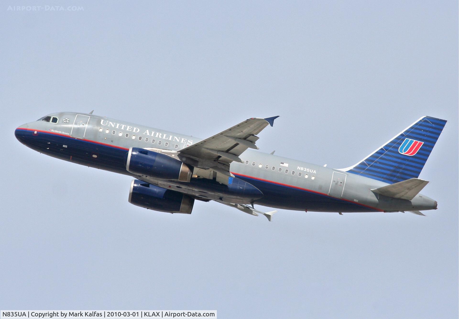 N835UA, 2001 Airbus A319-131 C/N 1426, United Airlines Airbus A319-131 N835UA, UAL202 25R departure for KMSY.