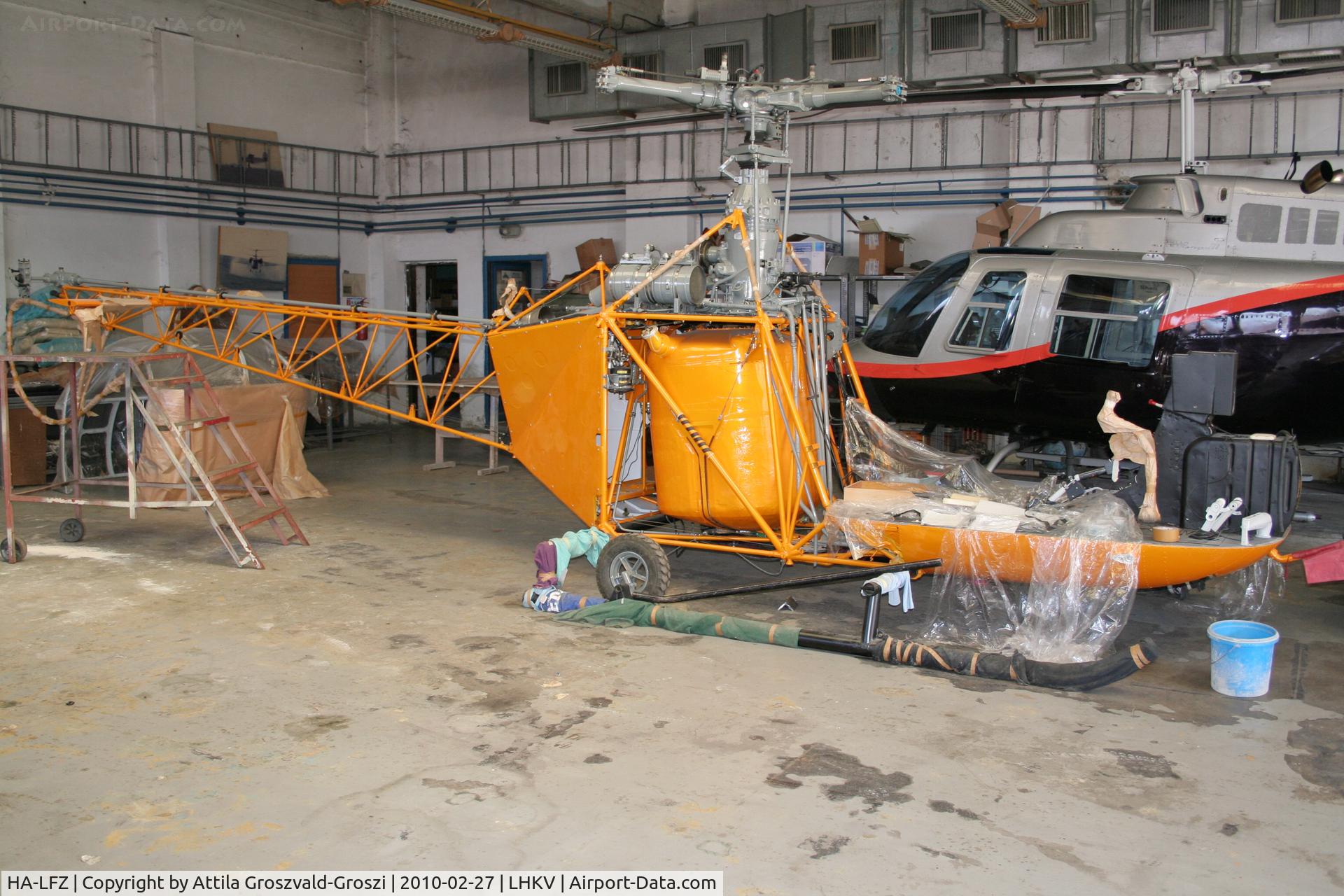 HA-LFZ, 1968 Sud SA-318C Alouette II C/N 2043/M380, Hungary-Kaposújlak airport hangar - Waiting for the mending,in a new colour.