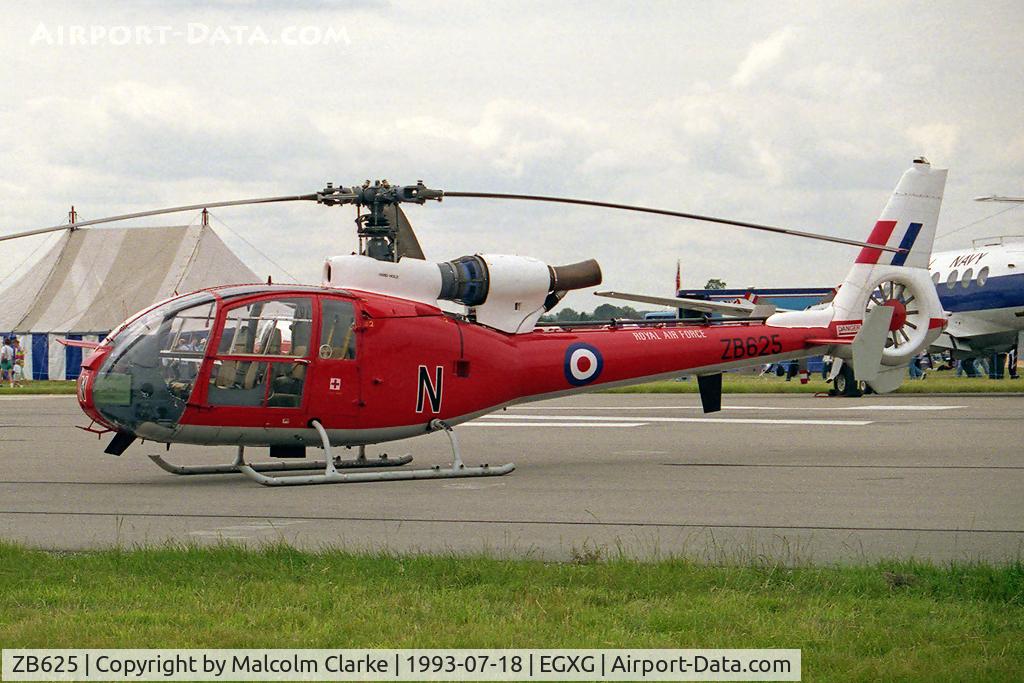 ZB625, 1982 Westland SA-341D Gazelle HT3 C/N WA1905, Westland SA-341D Gazelle HT3. At the 1993 SSAFA Air Display held at RAF Church Fenton.
