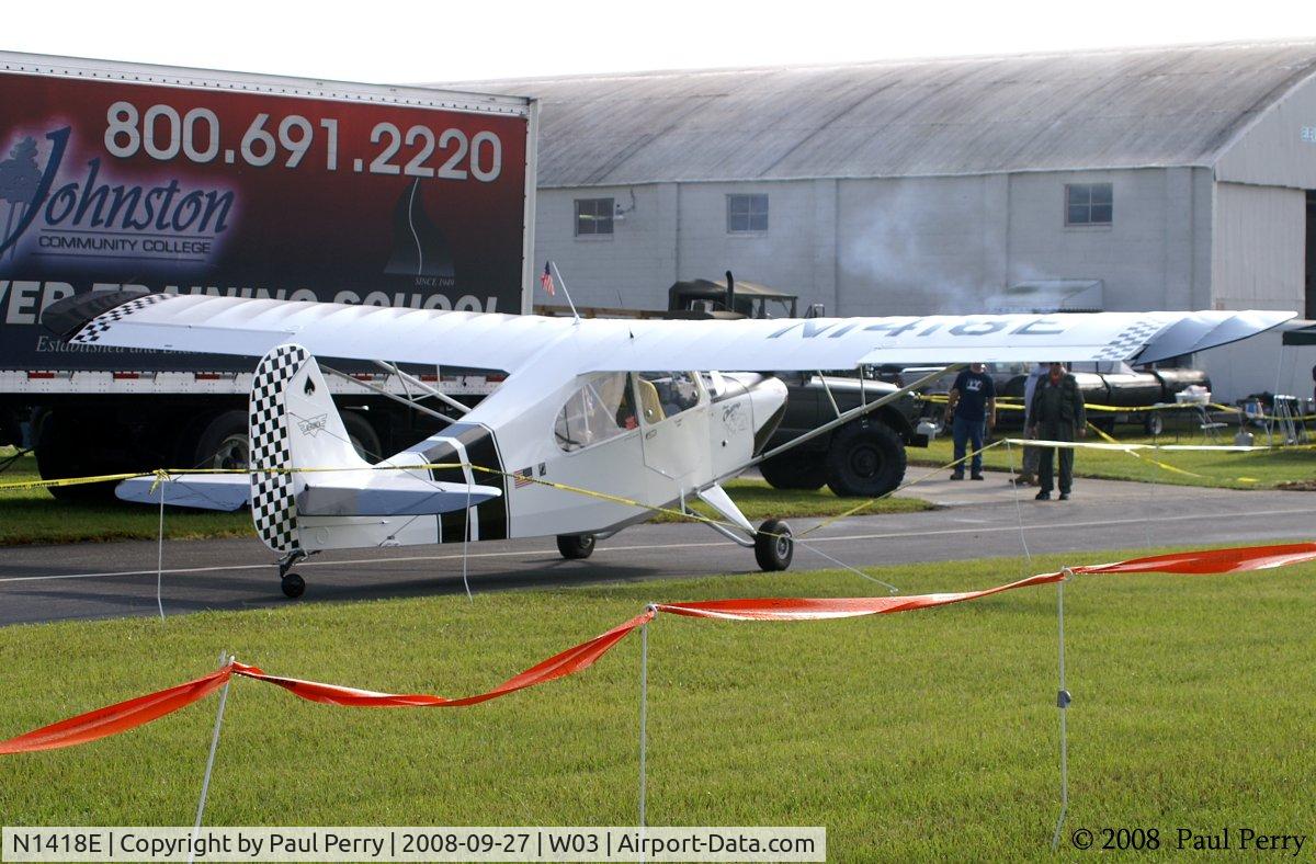 N1418E, 1946 Champion 7AC C/N 7AC-4981, Making a short taxi to a better spot