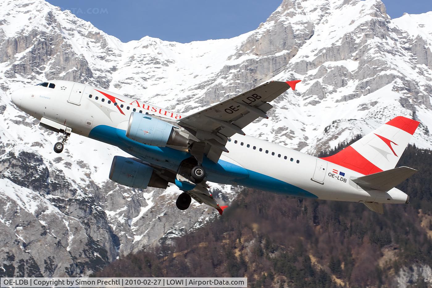 OE-LDB, 2004 Airbus A319-112 C/N 2174, OE-LDB @ Innsbruck Airport