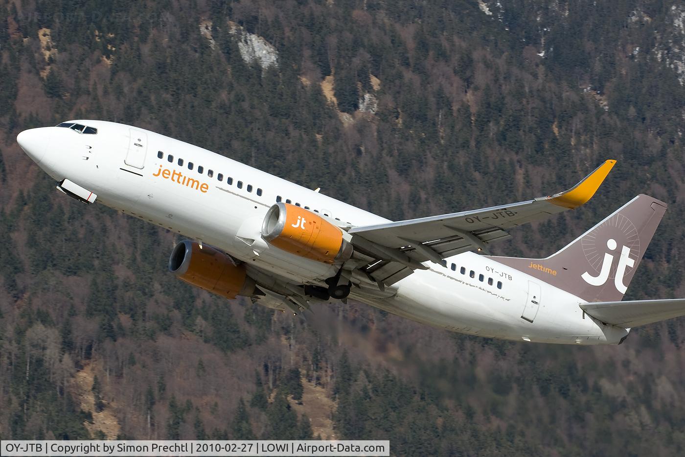 OY-JTB, 1989 Boeing 737-3Y0 C/N 24464, OY-JTB @ Innsbruck Airport
