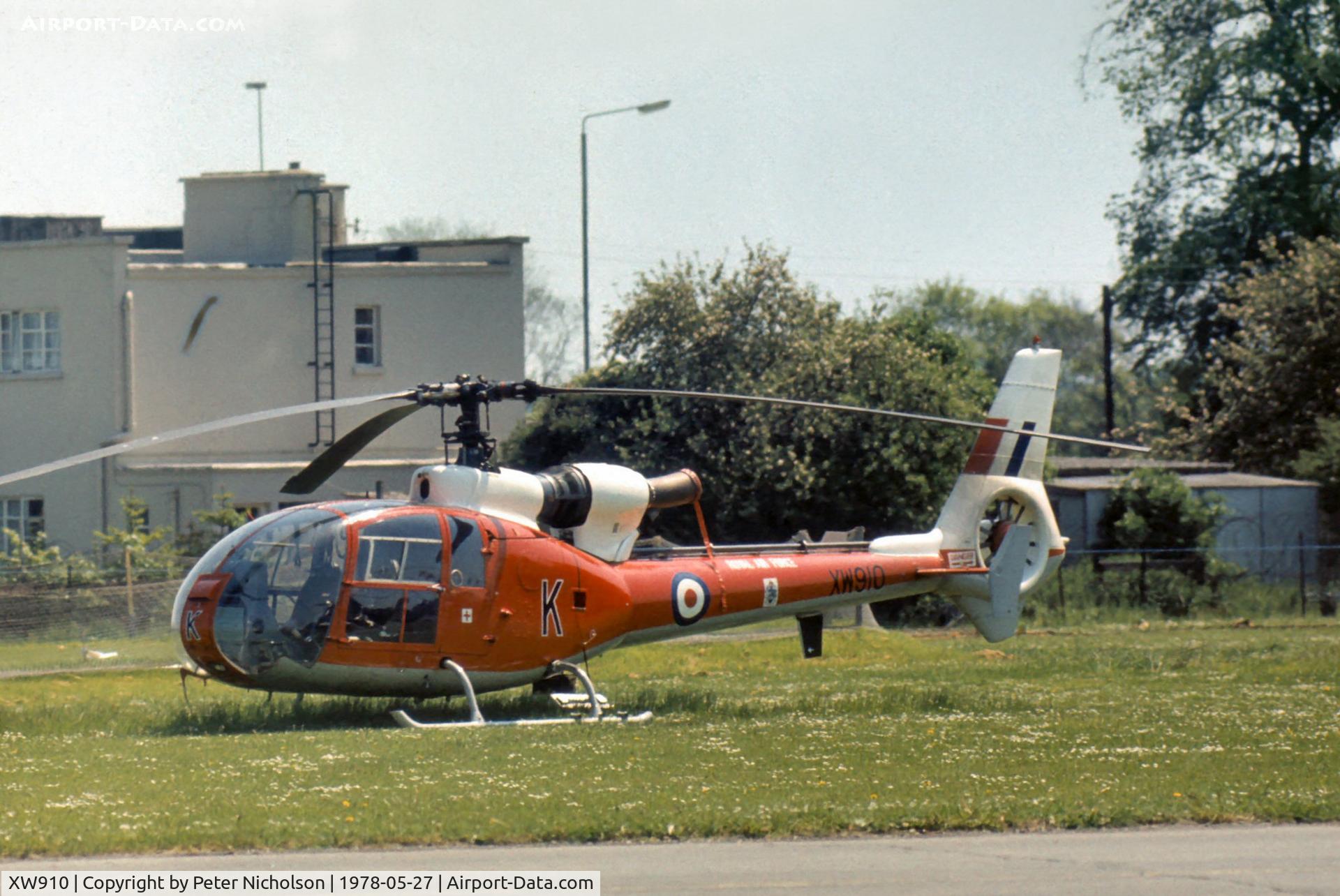 XW910, 1974 Westland SA-341D Gazelle HT3 C/N WA1228, Gazelle HT.3 of the Central Flying School on display at the 1978 Bassingbourn Airshow.
