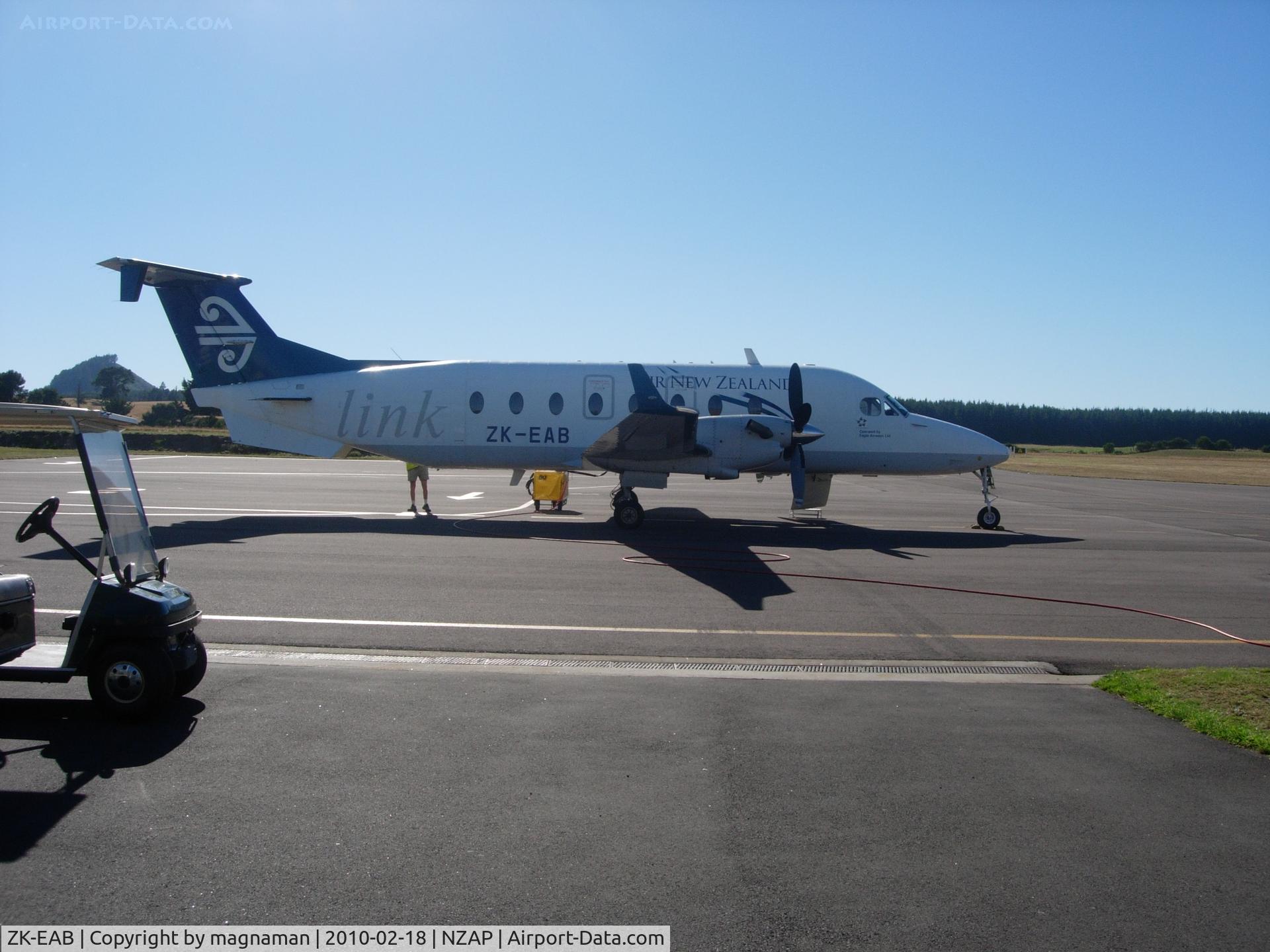 ZK-EAB, 2001 Raytheon 1900D C/N UE-425, Another Taupo - Wellington Flight
