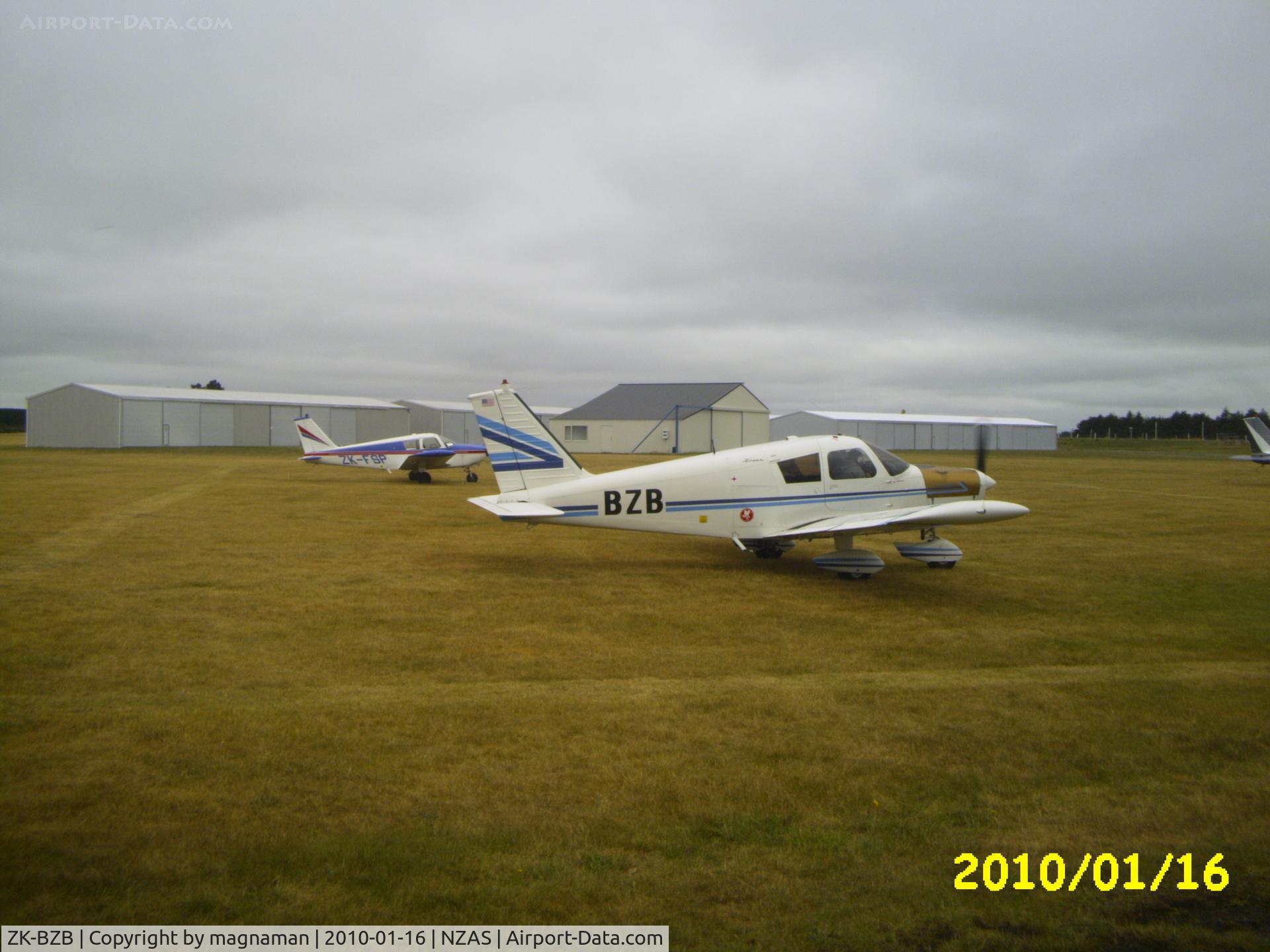 ZK-BZB, Piper PA-28-160 Cherokee C/N 28-627, two for price of one