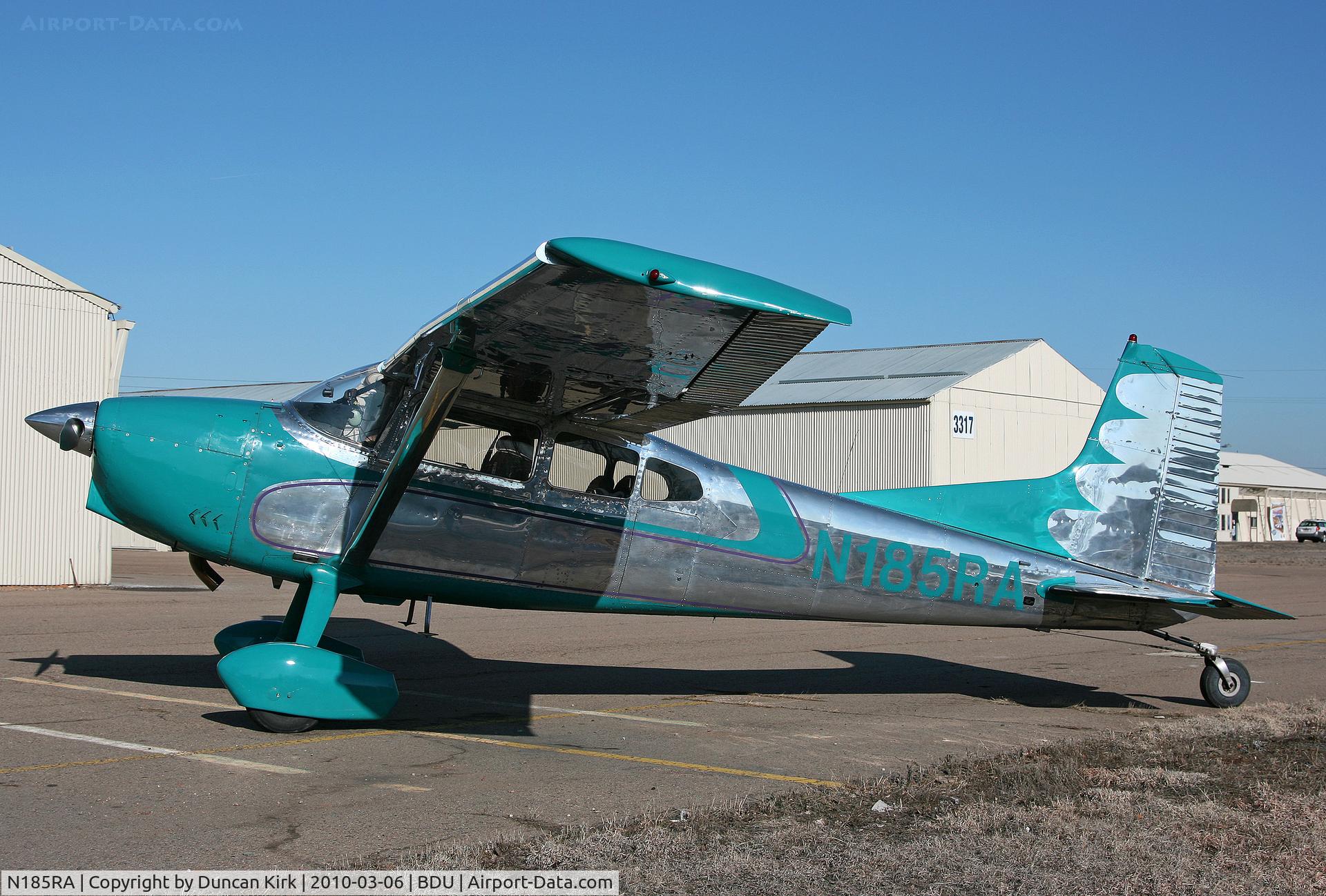 N185RA, Cessna 185 Skywagon C/N 185-1209, A beauty visiting from the westside of the state