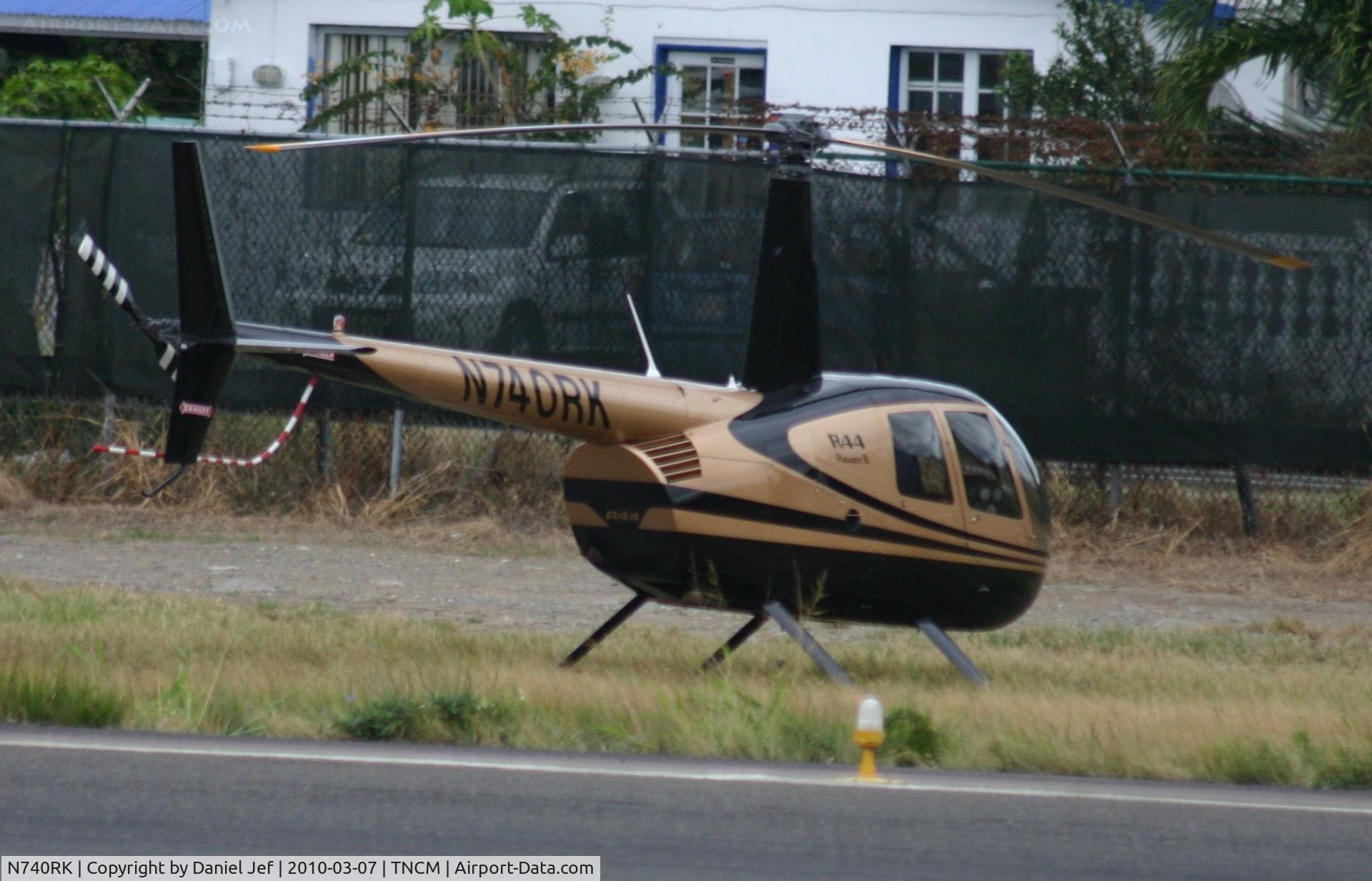 N740RK, Robinson R44 II C/N 12864, N740RK park at the helipad at TNCM
