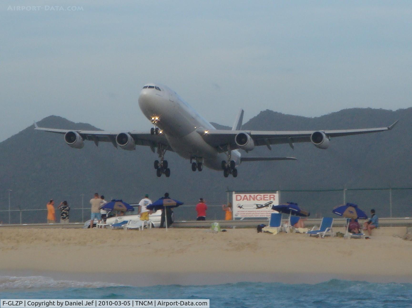 F-GLZP, 1999 Airbus A340-313X C/N 260, Airfrance F-GLZP departing TNCM runway 28