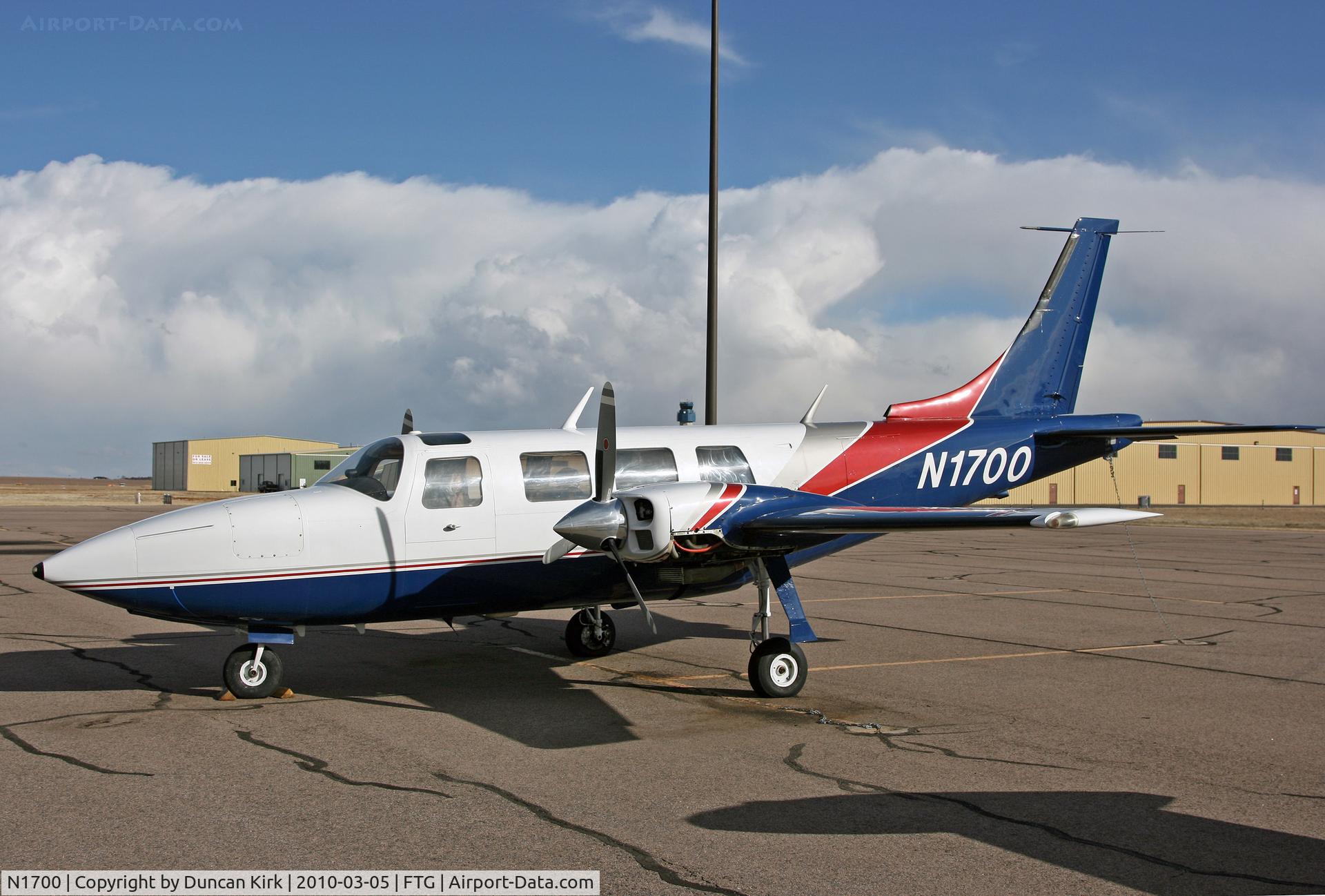 N1700, 1978 Piper Aerostar 601P C/N 61P-0551-236, Very nice Aerostar