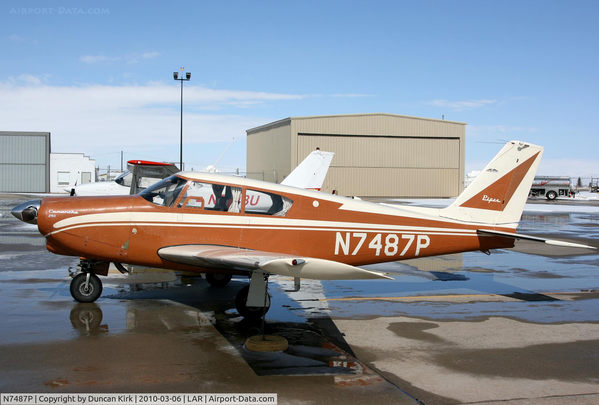 N7487P, 1961 Piper PA-24-250 Comanche C/N 24-2680, Mint condition Comanche