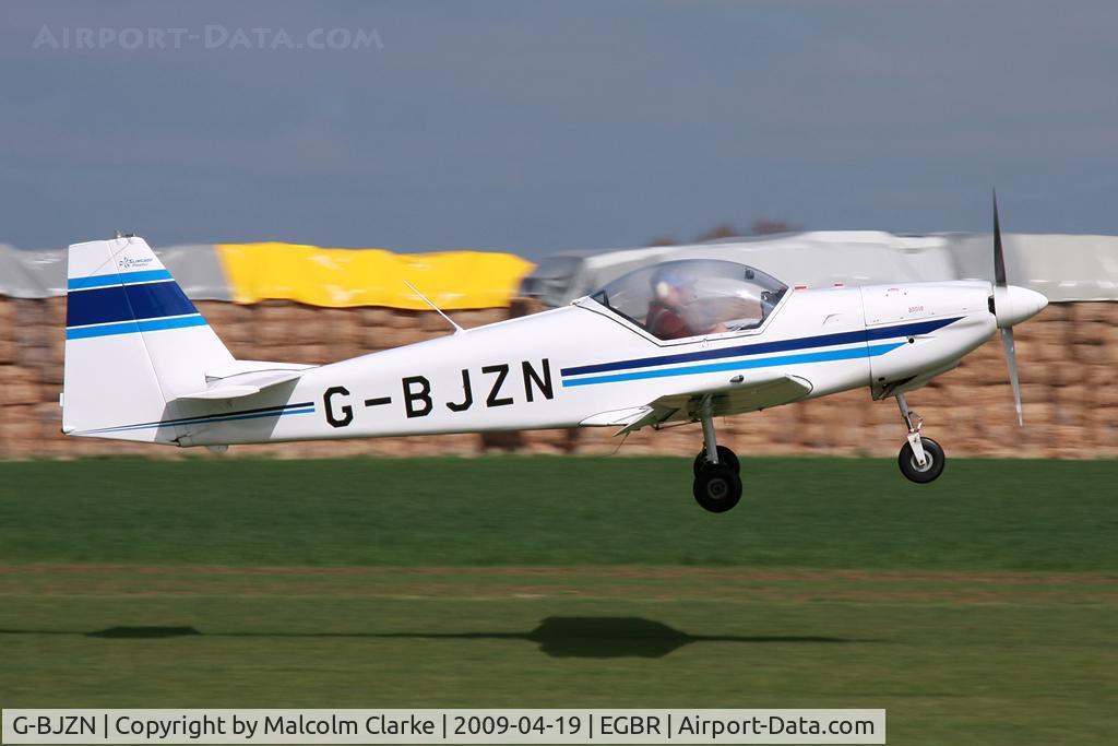 G-BJZN, 1982 Slingsby T-67A Firefly C/N 1997, Slingsby T-67A at Breighton Airfield, UK in 2009.