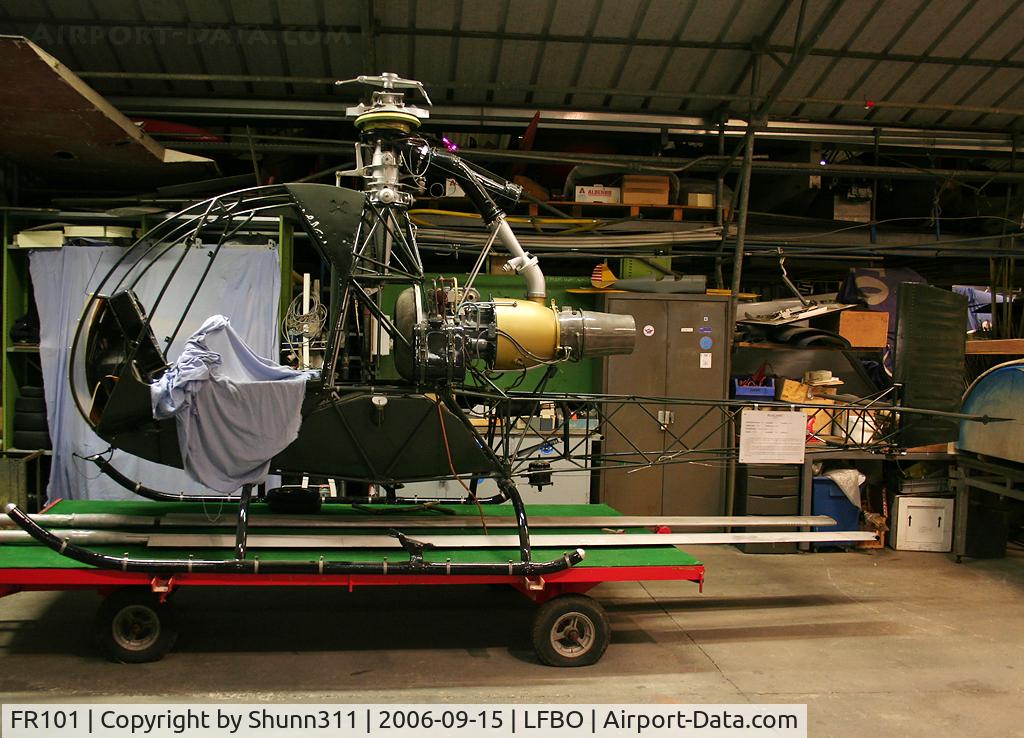 FR101, SNCASO SO.1221S Djinn C/N 51, SO1221S Djinn into restoration at the Old Wings Association...