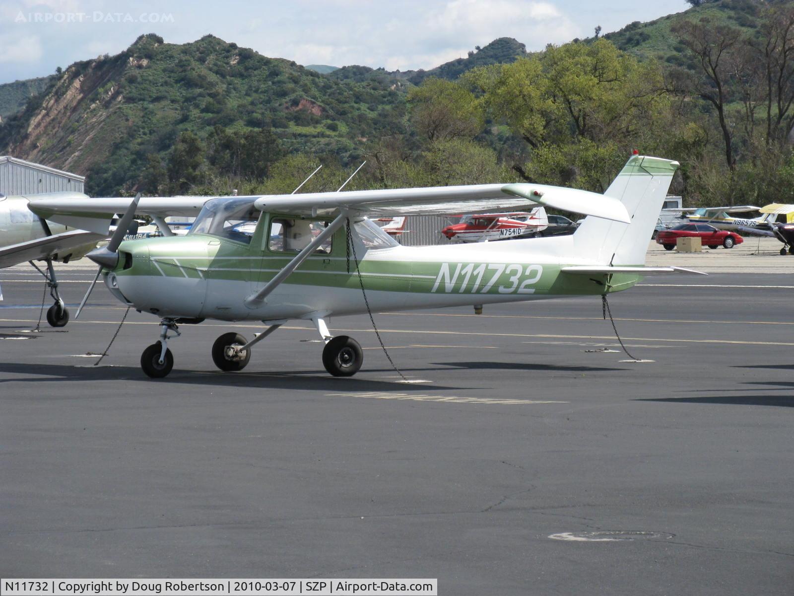 N11732, 1974 Cessna 150L C/N 15075598, 1974 Cessna 150L, Continental O-200 100 Hp, booster tips