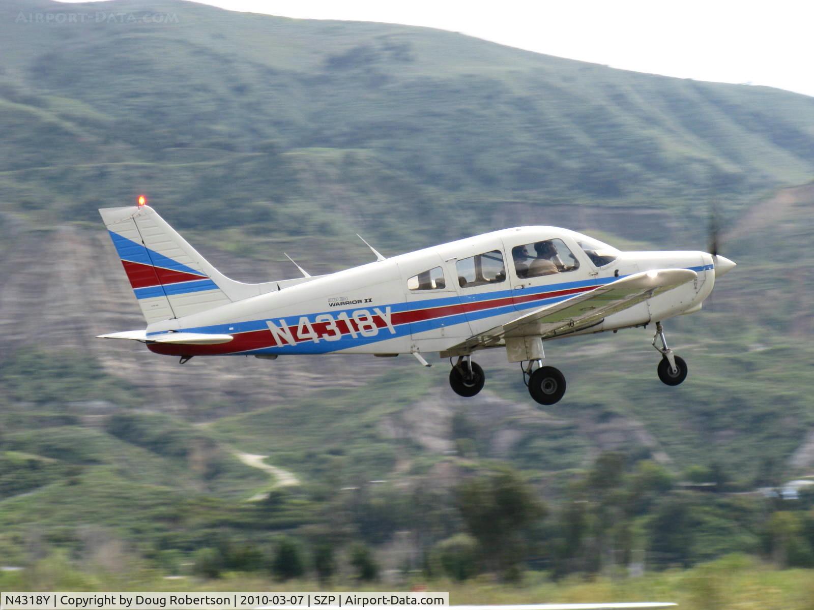 N4318Y, 1983 Piper PA-28-161 Warrior II C/N 28-8416006, 1983 Piper PA-28-161 WARRIOR II, Lycoming O-320-D3G 160 Hp, takeoff climb Rwy 22