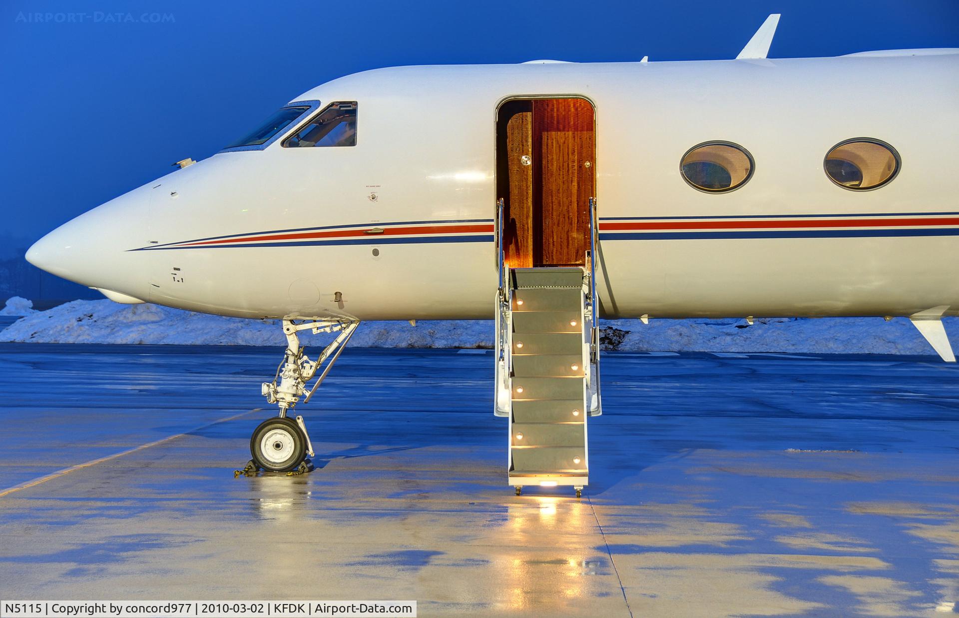 N5115, 2005 Gulfstream Aerospace G-IV (G350) C/N 4019, Seen at KFDK on 3/2/2010.