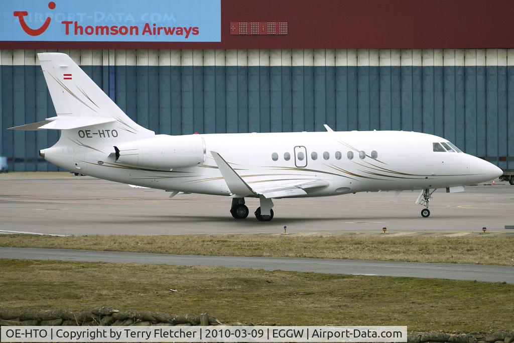 OE-HTO, 2009 Dassault Falcon 2000EX C/N 199, Austrian registered Falcon 2000EX pulls off stand at Luton