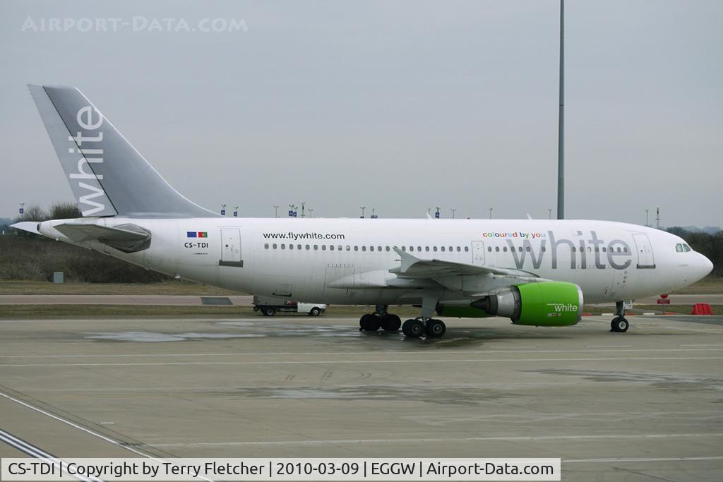 CS-TDI, 1991 Airbus A310-308 C/N 573, White Airbus 310 in Luton with soccer charter from Portugal