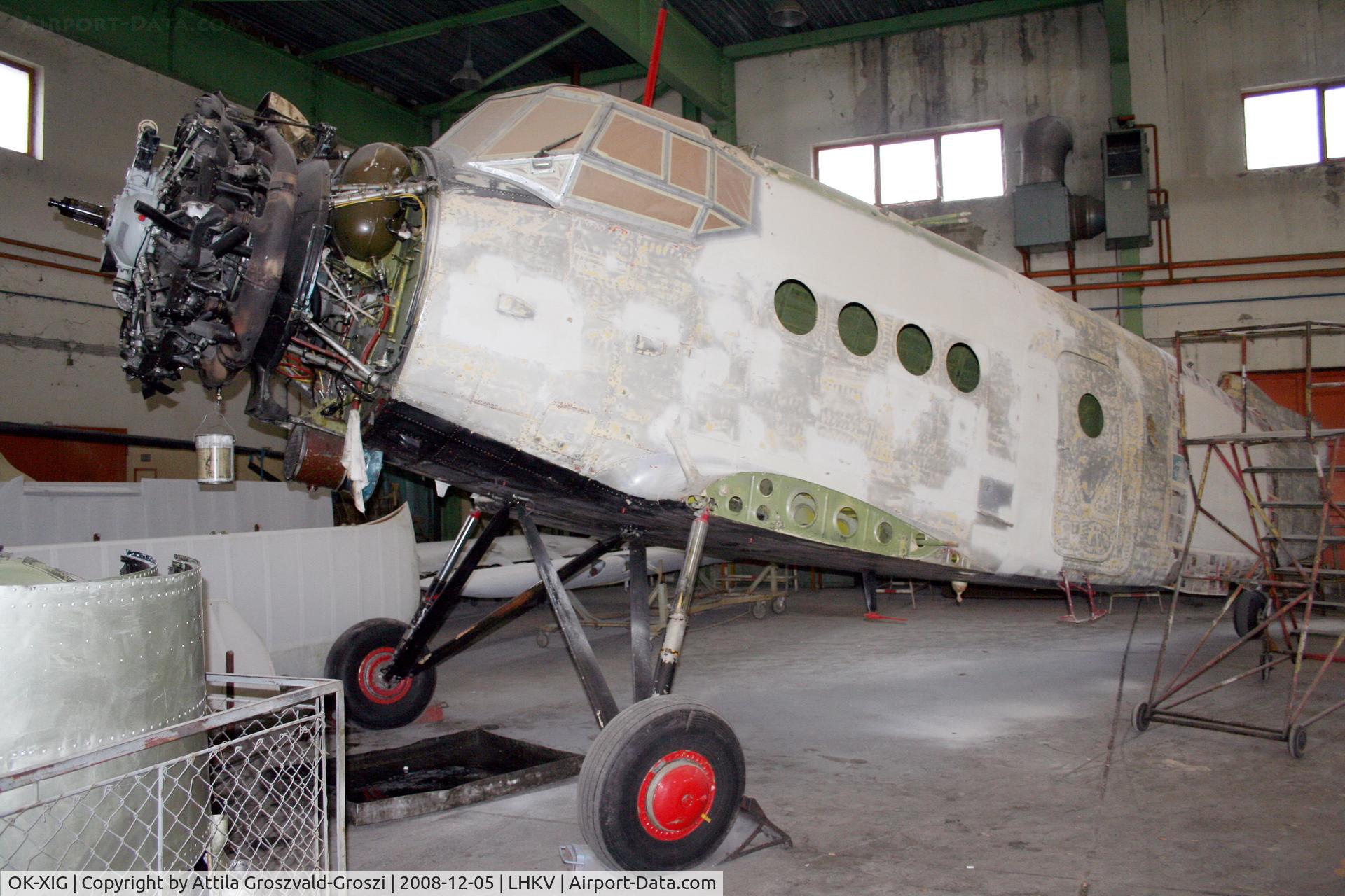 OK-XIG, 1968 PZL-Mielec An-2R C/N 1G98-70, Hungary-Kaposújlak airport hangar. - Prepared for painting.