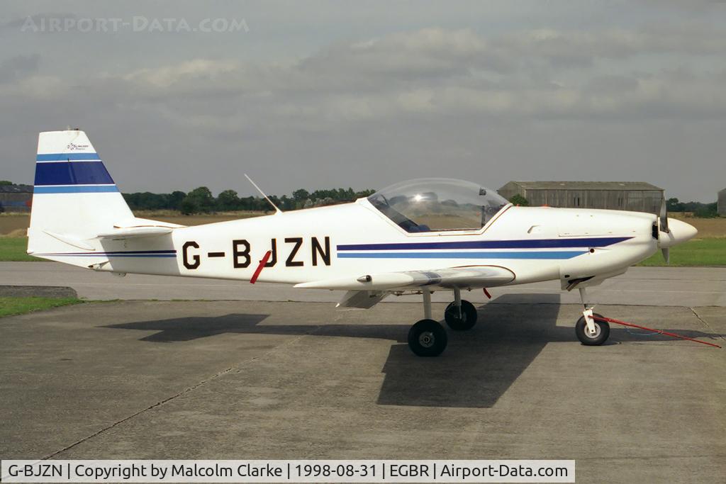 G-BJZN, 1982 Slingsby T-67A Firefly C/N 1997, Slingsby T-67A at Breighton Airfield, UK in 1998.