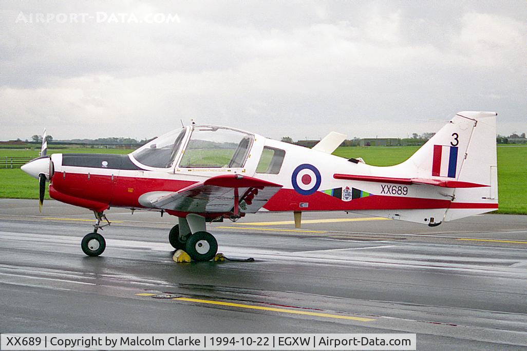 XX689, 1975 Scottish Aviation Bulldog T.1 C/N BH120/335, Scottish Aviation Bulldog T1 from the RAF Central Flying School based at Scampton at RAF Waddington's Photocall 94.