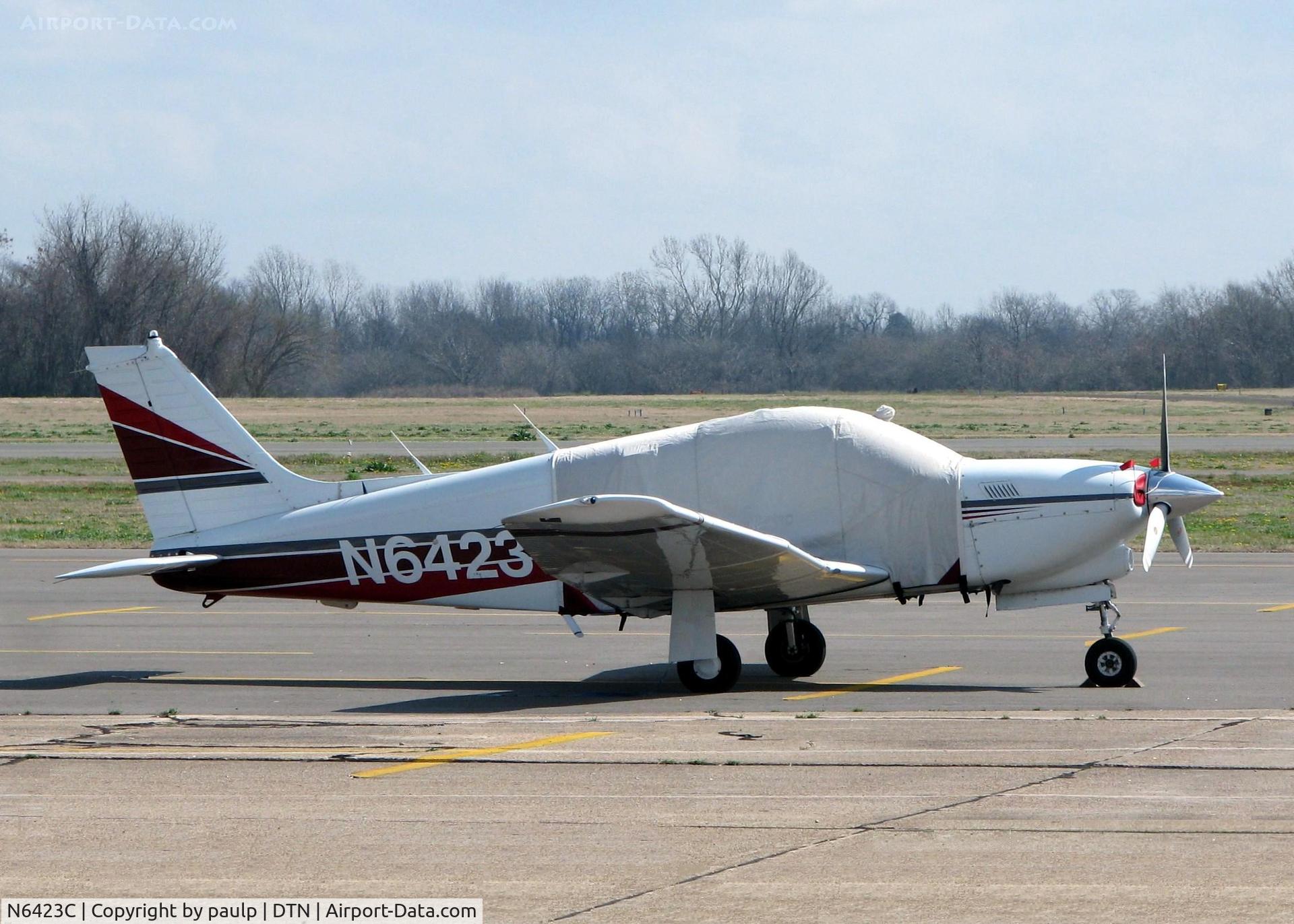 N6423C, 1978 Piper PA-28R-201T Cherokee Arrow III C/N 28R-7803229, Parked at Downtown Shreveport.