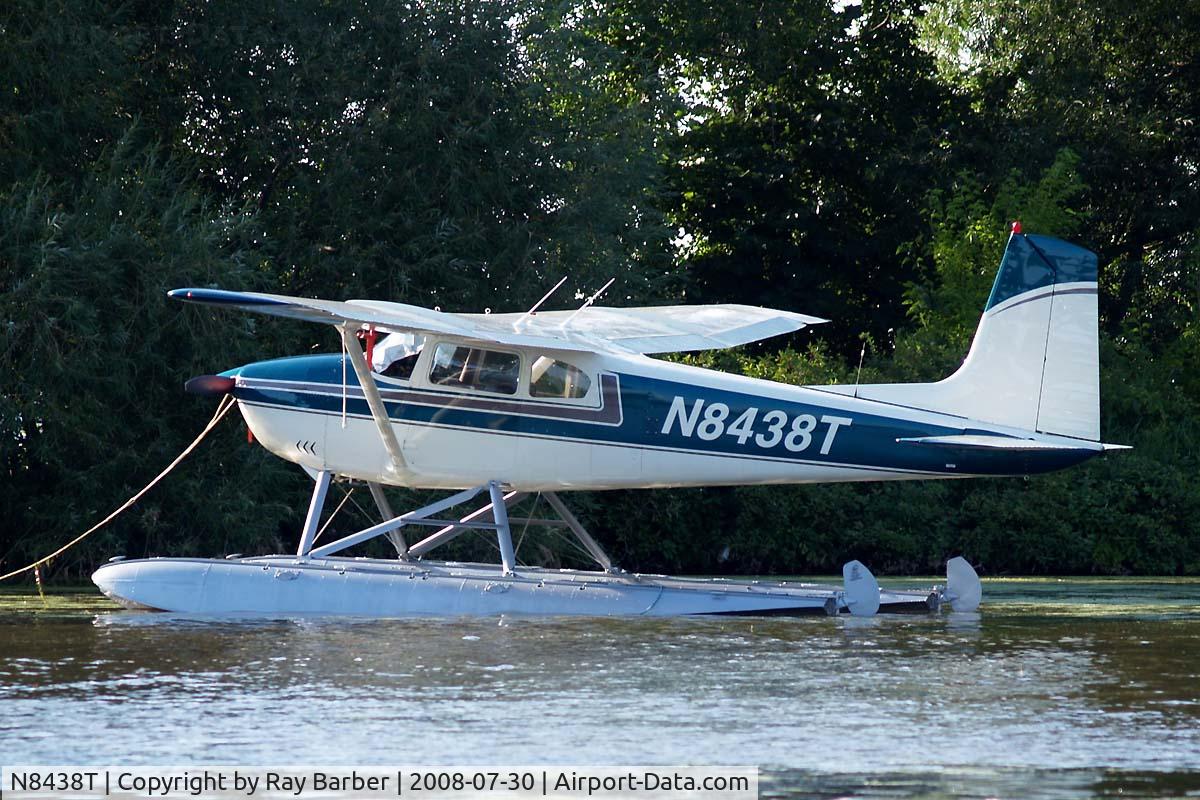 N8438T, 1959 Cessna 182B Skylane C/N 52338, Seen at Brennand Seaplane Base Lake Winnebago Oshkosh Wisconsin.