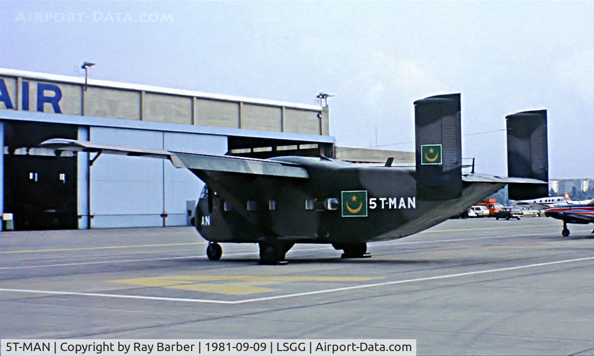 5T-MAN, 1975 Short SC-7 Skyvan 3M-400 C/N SH.1945, Short SC-7 3M-400 Skyvan [SH1945] Geneva~HB 09/09/1981. Mauritanian Islamic Air Force aircraft taken at Geneva Switzerland . Image taken from a slide.