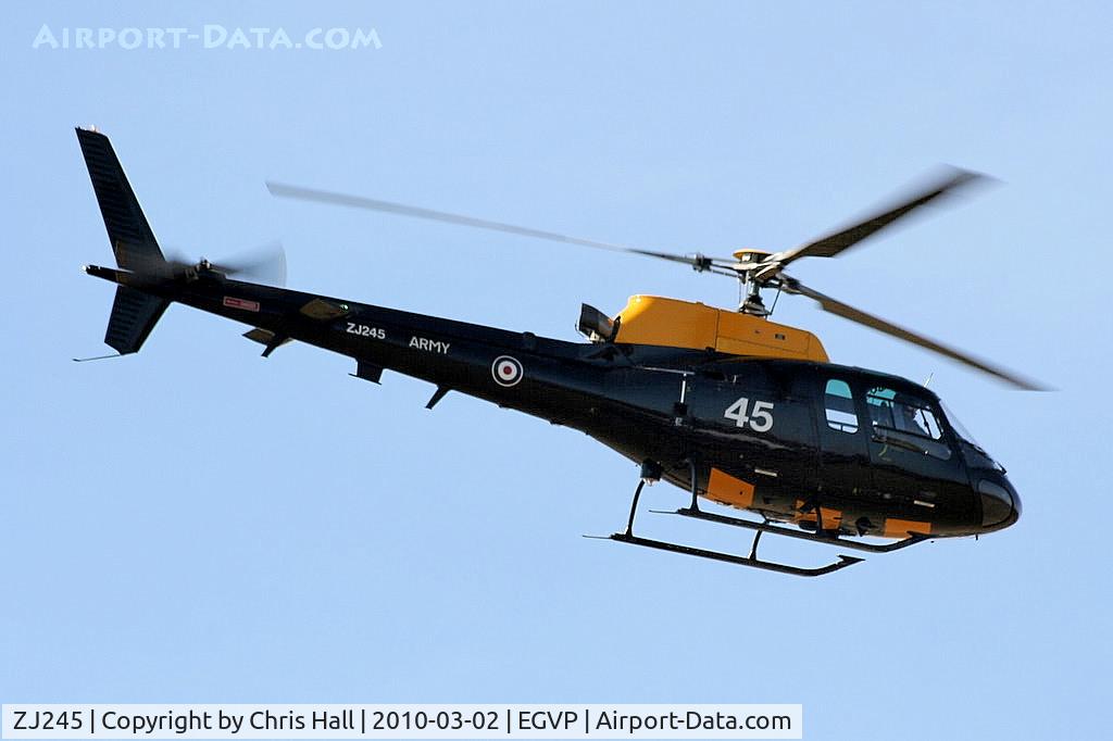 ZJ245, 1997 Eurocopter AS-350BB Squirrel HT2 Ecureuil C/N 3028, Army Air Corps 670 Sqn / 2 Regt - Eurocopter AS-350BB Squirrel HT2