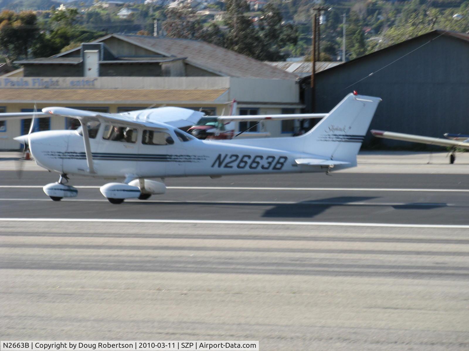 N2663B, 1998 Cessna 172R C/N 17280561, 1998 Cessna 172R SKYHAWK, Lycoming IO-360-L2A 160 Hp, takeoff roll Rwy 22