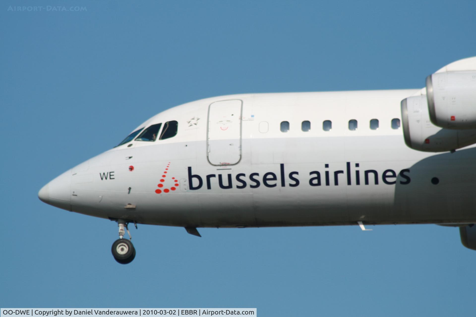 OO-DWE, 1998 British Aerospace Avro 146-RJ100 C/N E3327, Now with Star Alliance
