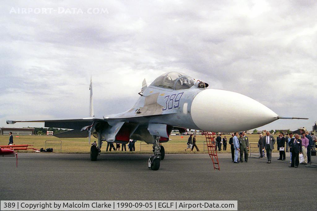 389, Sukhoi Su-27UB C/N 25389, Sukhoi Su-27UB. At Farnborough International 1990