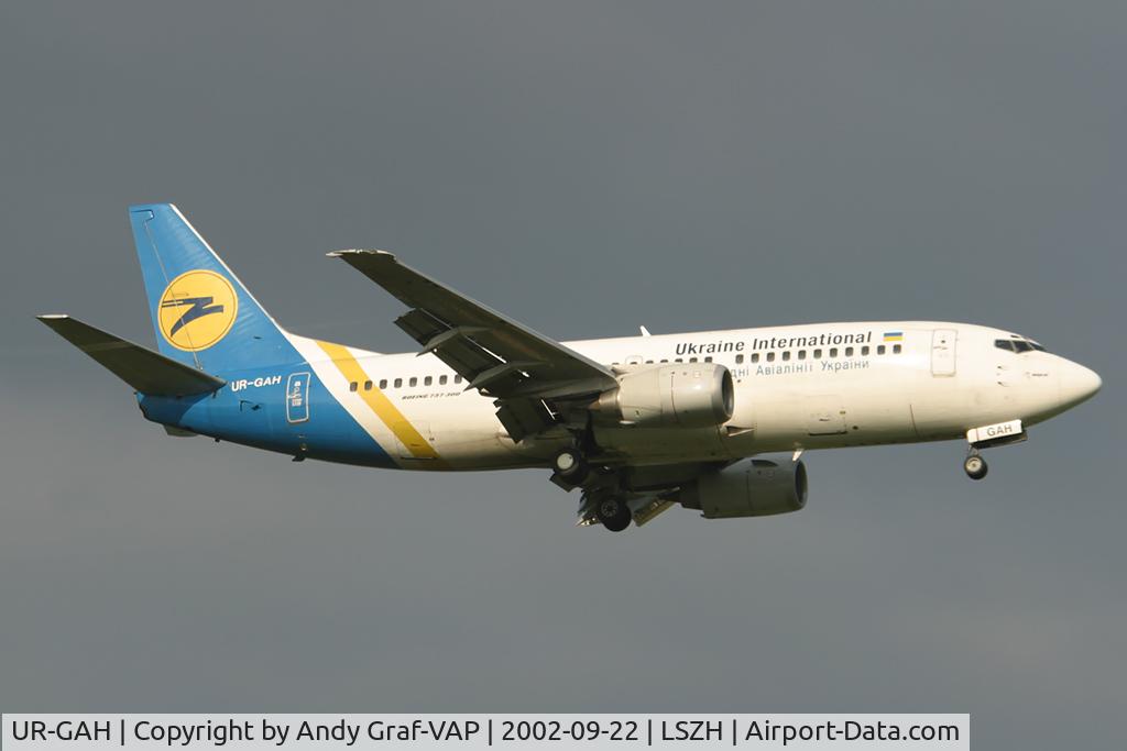 UR-GAH, 1999 Boeing 737-32Q C/N 29130, Ukraine International 737-300