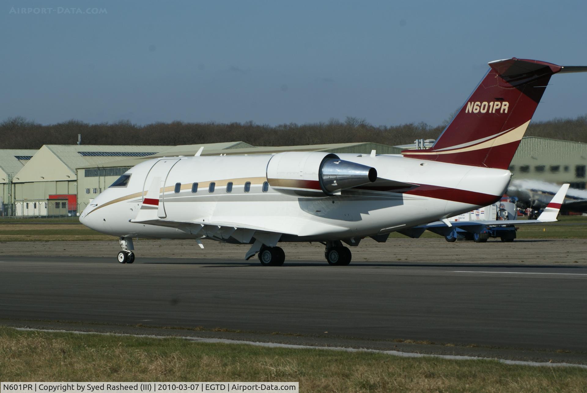 N601PR, 1985 Canadair CL-600-2A12 Challenger 601 C/N 3045, Taxing out for departure
