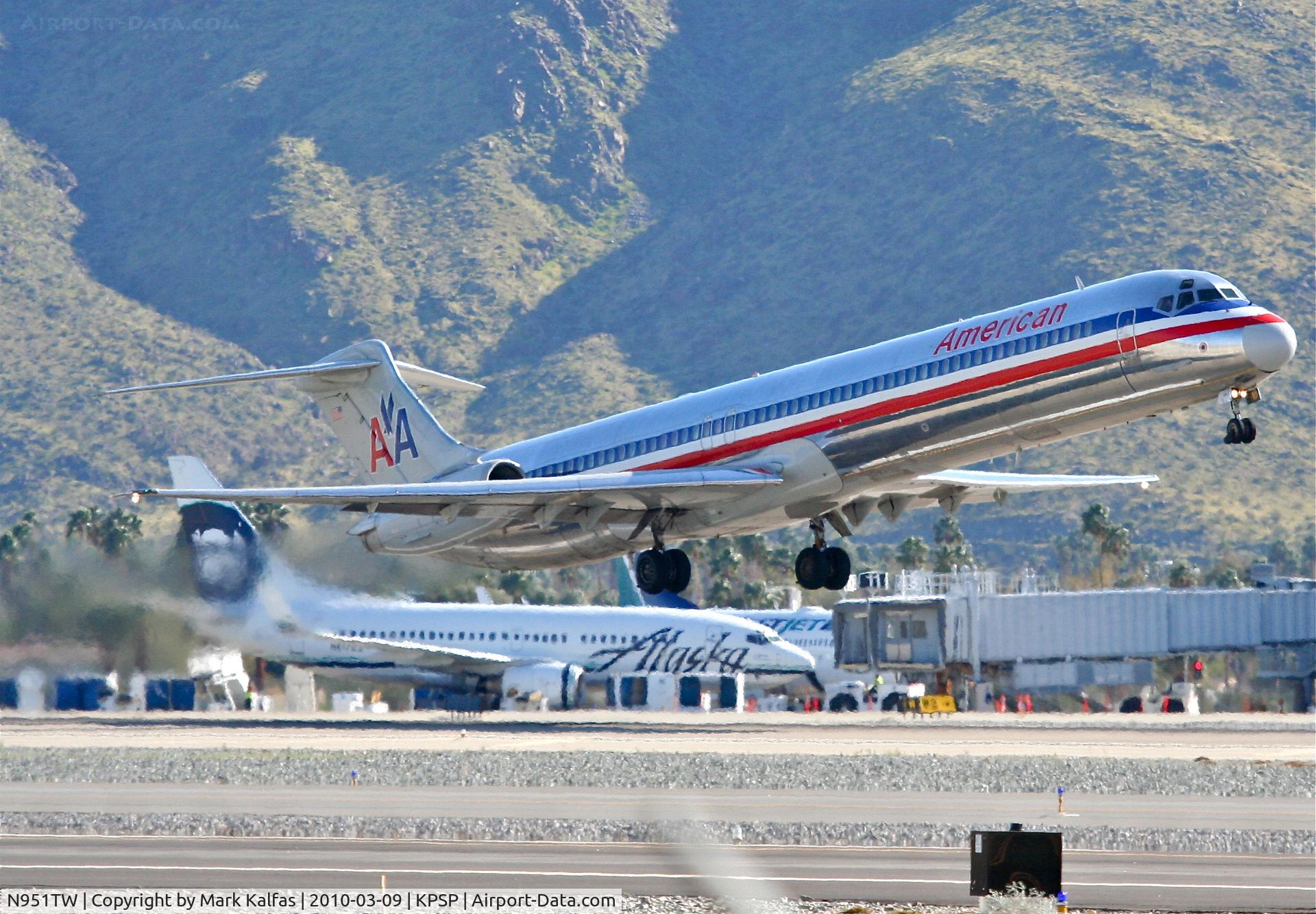 N951TW, 1996 McDonnell Douglas MD-83 (DC-9-83) C/N 53470, American Airlines Mcdonnell Douglas DC-9-83(MD-83), AAL1832 to KORD, 31L departure KPSP.