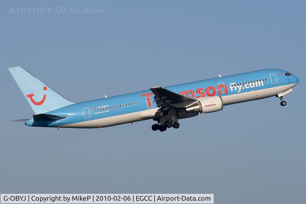 G-OBYJ, 2000 Boeing 767-304 C/N 29384, Climbing away from Runway 05L.