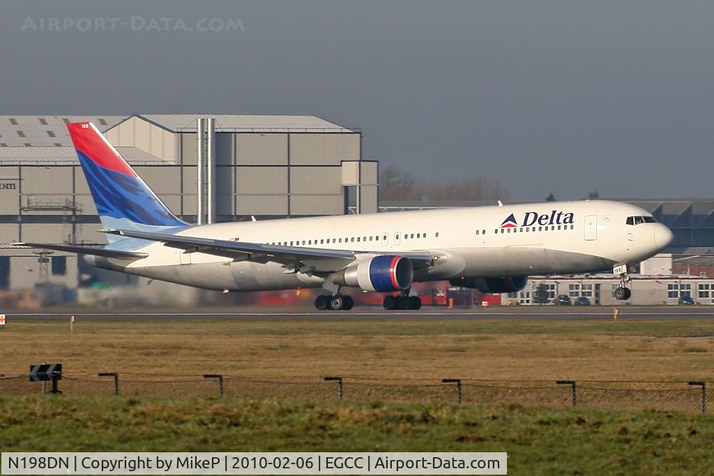 N198DN, 1998 Boeing 767-332 C/N 28455, Just about to lift from Runway 05L.