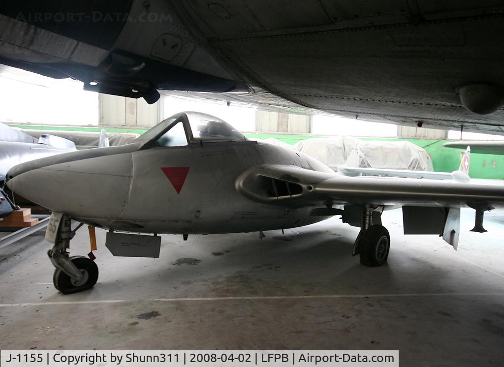 J-1155, De Havilland (FFA) Vampire FB6 (DH-100) C/N 664, Stored at Dugny