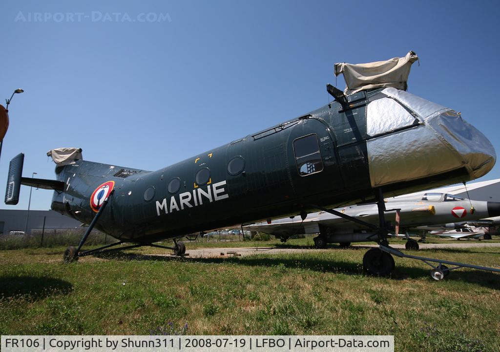 FR106, Vertol H-21C Shawnee C/N FR106, Piasecki H-21C preserved in Old Wings Association