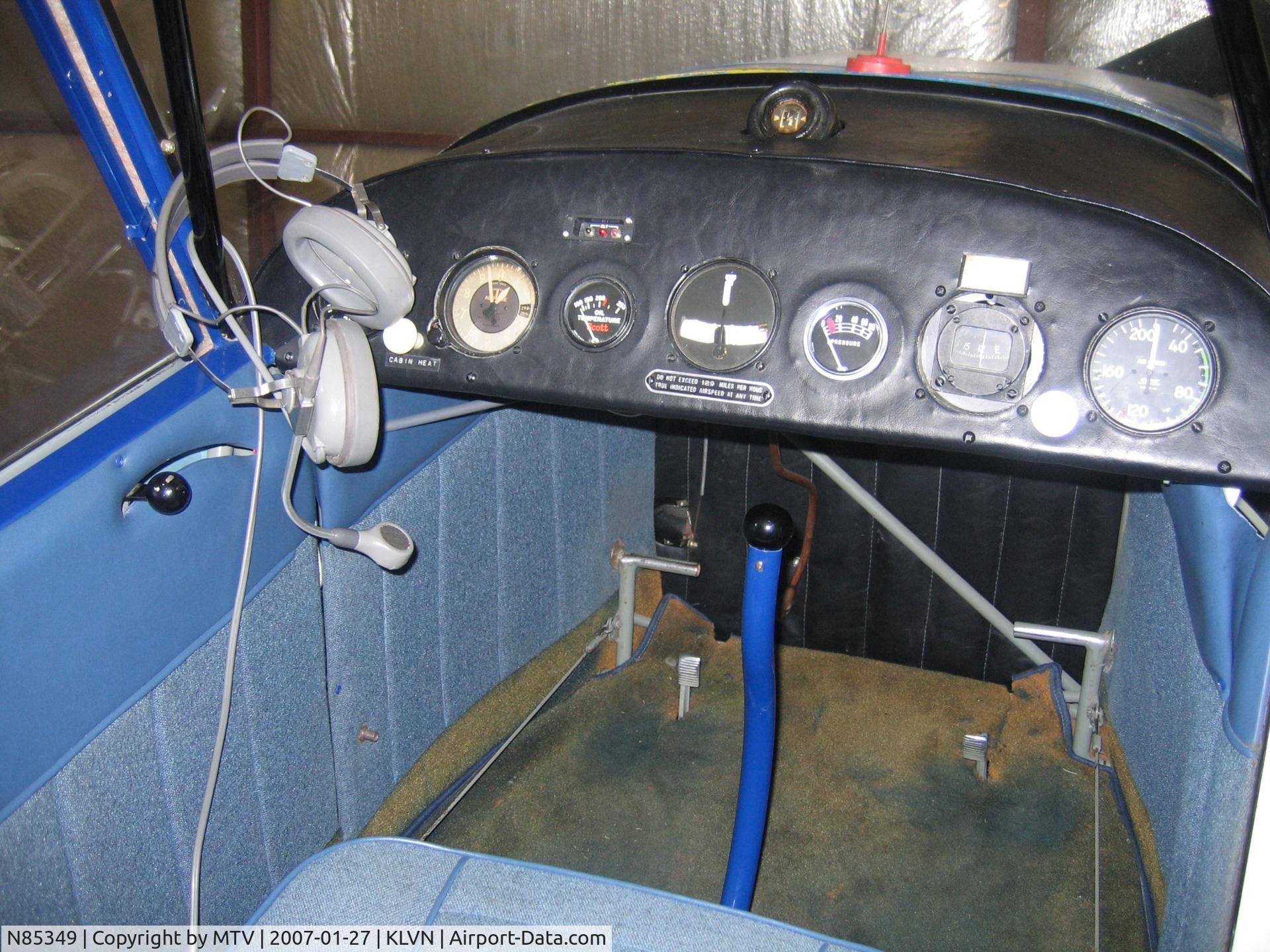 N85349, 1946 Aeronca 7AC Champion C/N 7AC-4089, Interior